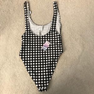 Forever 21 brand new one piece bathing suit